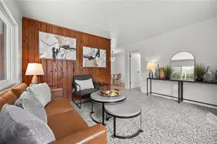 2122 NE 12th Ter, Gainesville, FL 32609 - Photo 5