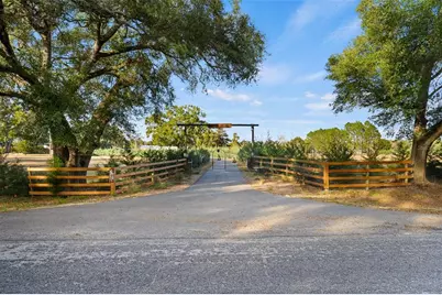 23016 NW 102nd Avenue, Alachua, FL 32615 - Photo 3