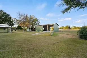 23016 NW 102nd Ave, Alachua, FL 32615 - Photo 9