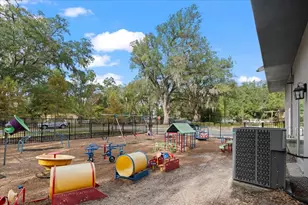 1938 NE Waldo Rd, Gainesville, FL 32609 - Photo 43