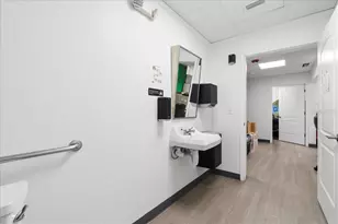 1938 NE Waldo Rd, Gainesville, FL 32609 - Photo 57