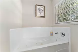 6931 SW 84th Dr, Gainesville, FL 32608 - Photo 13