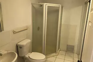 24206 Doc Karelas Dr, Newberry, FL 32669 - Photo 9