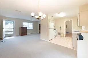 135 SW 266th St, Newberry, FL 32669 - Photo 5