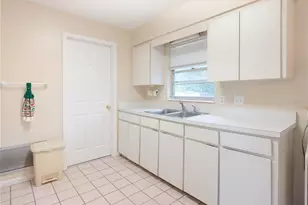 135 SW 266th St, Newberry, FL 32669 - Photo 7