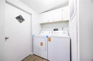 1809 Rosemary Cir, Bell, FL 32619 - Photo 11