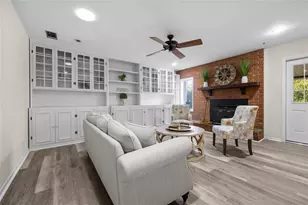 2110 NW 46th St, Gainesville, FL 32605 - Photo 3