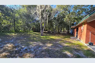 1823 NE 31st Avenue, Gainesville, FL 32609 - Photo 9