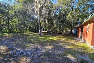 1823 NE 31st Ave, Gainesville, FL 32609 - Photo 9