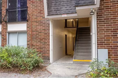 1700 SW 16th Court #B27, Gainesville, FL 32608 - Photo 5