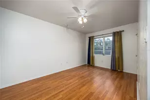 1700 SW 16th Ct, Gainesville, FL 32608 - Photo 15