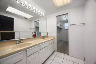 1719 NW 23rd Ave, Gainesville, FL 32605 - Photo 29