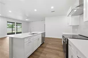 1132 SW 67th Wy, Gainesville, FL 32607 - Photo 3