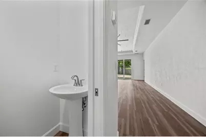 1100 SW 67th Way, Gainesville, FL 32607 - Photo 17