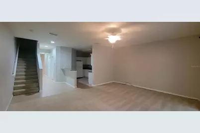 1571 NW 29th Road #6, Gainesville, FL 32605 - Photo 3