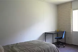 1700 SW 16th Ct, Gainesville, FL 32608 - Photo 13