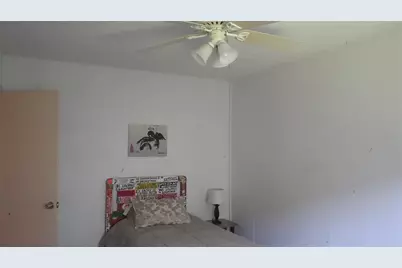 1700 SW 16th Court #J-4, Gainesville, FL 32608 - Photo 15