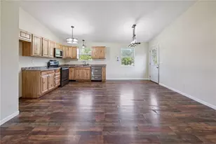 4881 SW 136th Ct, Lake Butler, FL 32054 - Photo 9