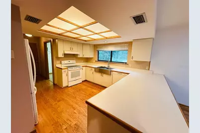 2435 NW 27th Place, Gainesville, FL 32605 - Photo 11