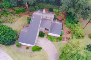 2435 NW 27th Pl, Gainesville, FL 32605 - Photo 3