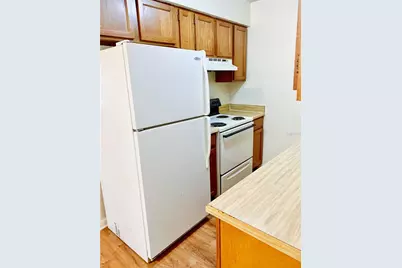 1213 NW 39th Avenue #B1, Gainesville, FL 32609 - Photo 5