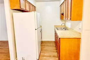 1213 NW 39th Ave, Gainesville, FL 32609 - Photo 3