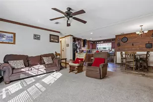 317 SW Cumberland St, Fort White, FL 32038 - Photo 3