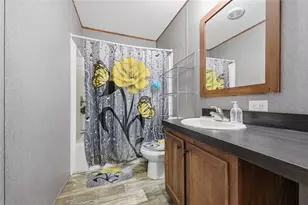 317 SW Cumberland St, Fort White, FL 32038 - Photo 15