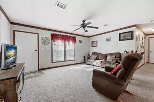 317 SW Cumberland St, Fort White, FL 32038 - Photo 5