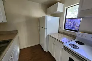 701 SW 67th Terrace, Gainesville, FL 32607 - Photo 3