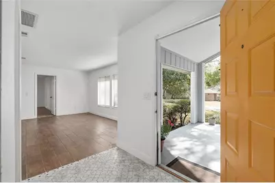 6242 NW 105th Avenue, Alachua, FL 32615 - Photo 5