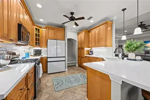 17640 NW 253rd Dr, High Springs, FL 32643 - Photo 11