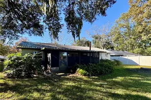 1221 SW 75th Dr, Gainesville, FL 32607 - Photo 39