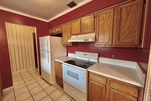 1221 SW 75th Dr, Gainesville, FL 32607 - Photo 7