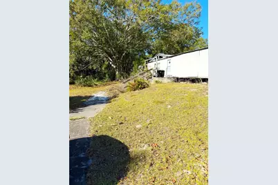 5751 NW 127 Place, Chiefland, FL 32626 - Photo 3