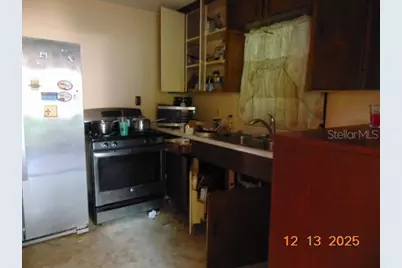 2212 NE 8 Avenue NE, Gainesville, FL 32641 - Photo 3