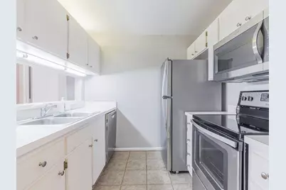 4000 SW 23rd Street 3-208, #3, Gainesville, FL 32608 - Photo 5