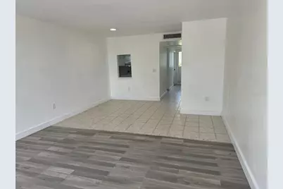 717 SW 75th Street #101, Gainesville, FL 32607 - Photo 5