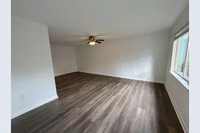 501 SW 75th Street #C4, Gainesville, FL 32607 - Photo 7