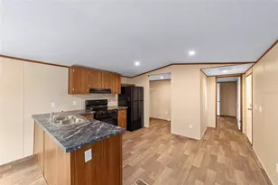 221 SE 167th Ct, Silver Springs, FL 34488 - Photo 9