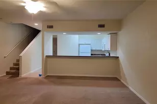 1561 NW 29 Rd, Gainesville, FL 32605 - Photo 11