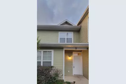 1561 NW 29th Road #7, Gainesville, FL 32605 - Photo 1