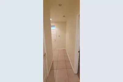 1561 NW 29th Road #7, Gainesville, FL 32605 - Photo 13