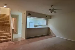 1561 NW 29 Rd, Gainesville, FL 32605 - Photo 7