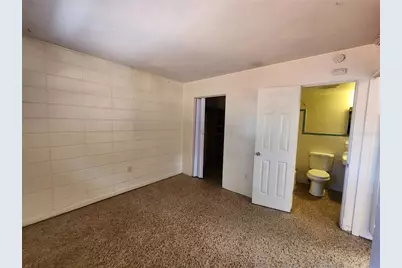 1933 NW 4 Avenue #B, Gainesville, FL 32603 - Photo 7