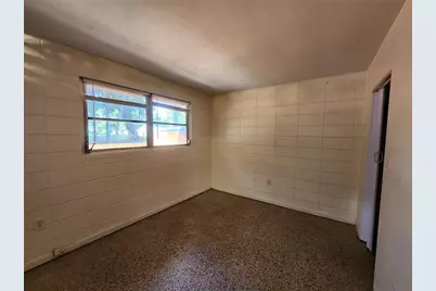 1933 NW 4 Avenue #B, Gainesville, FL 32603 - Photo 5