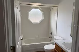 553 SE 42 St, Keystone Heights, FL 32656 - Photo 9