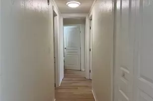 2490 SW 14th Dr, Gainesville, FL 32608 - Photo 9