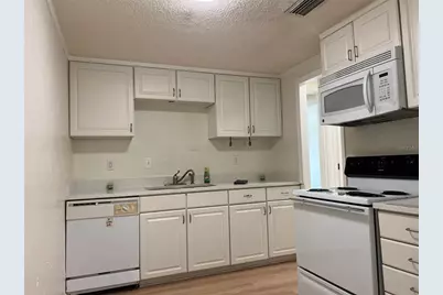 2490 SW 14th Drive #40, Gainesville, FL 32608 - Photo 7