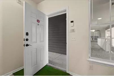 621 SW 10th Street #204, Gainesville, FL 32601 - Photo 3